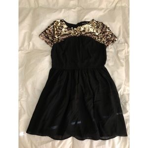 Do & Be sequin dress S